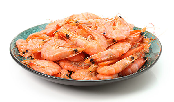 很多对虾过敏的人，是因为吃到不新鲜的虾。(Shutterstock)